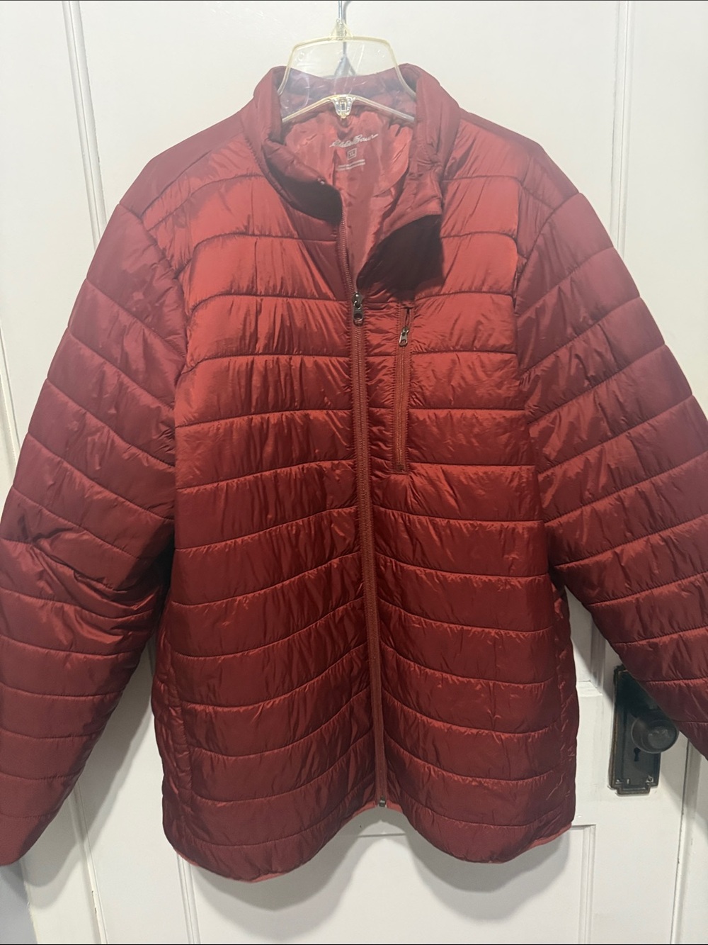 Eddie Bauer Men's Lightweight Quilted Puffer Jacket